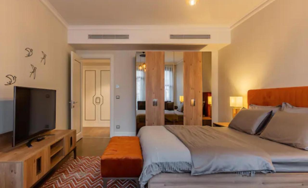 Istanbul Taksim 360 Luxury Apartment Exterior photo